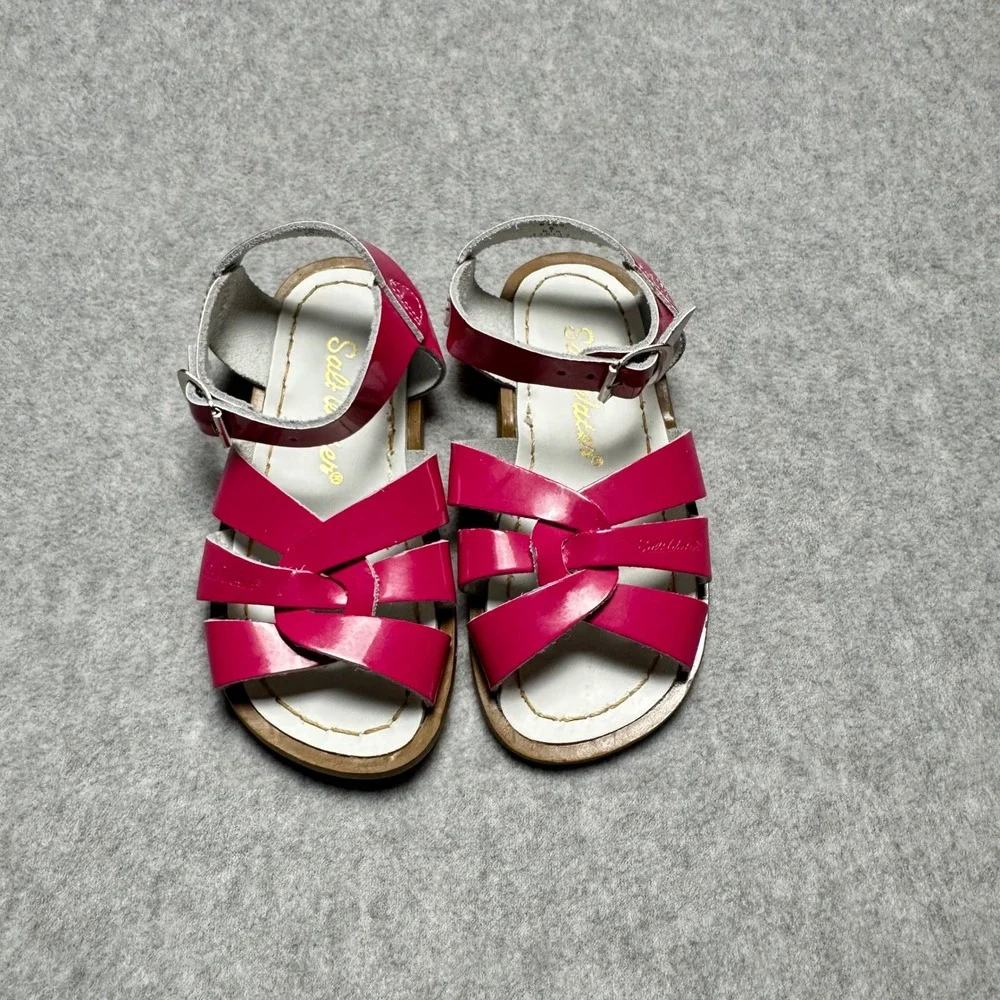 Salt Water Sandals by Hoy Original Kids Fuchsia Pink Leather Sandals 8 Toddler‎